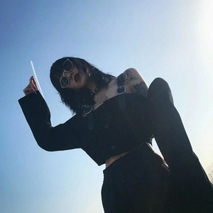 国模女同拉拉图片欣赏
