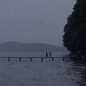 国模女同拉拉图片欣赏
